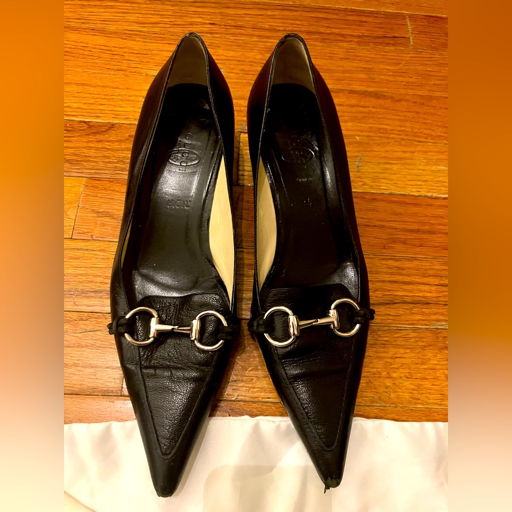 Gucci Pointy Toe Kitten Heels Black Leather Shoes